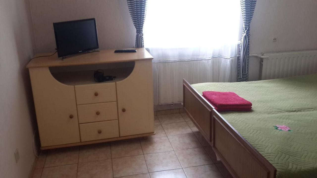 U Samogo Moria Apartman Odessza Kültér fotó